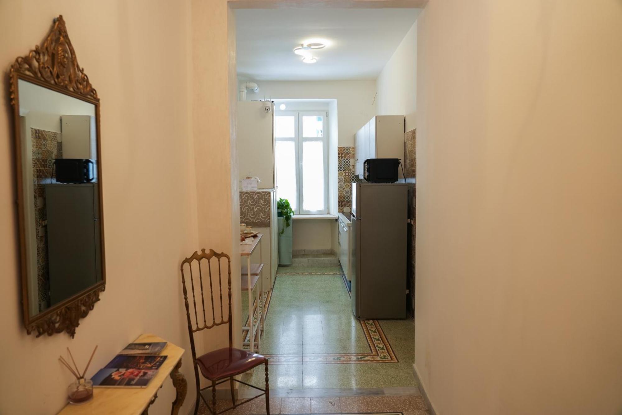 La Casa In Centro Hotell Salerno Exteriör bild